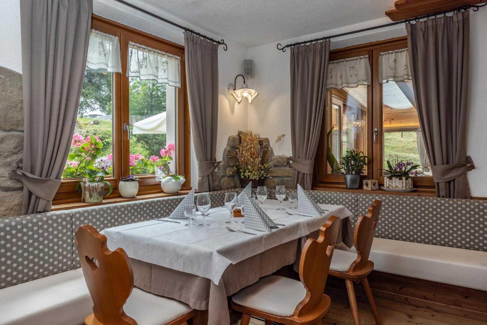 Rifugio La Montanara Villa Molveno Exterior photo